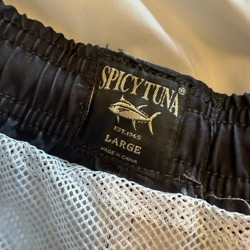 Spicy Tuna nwt men’s